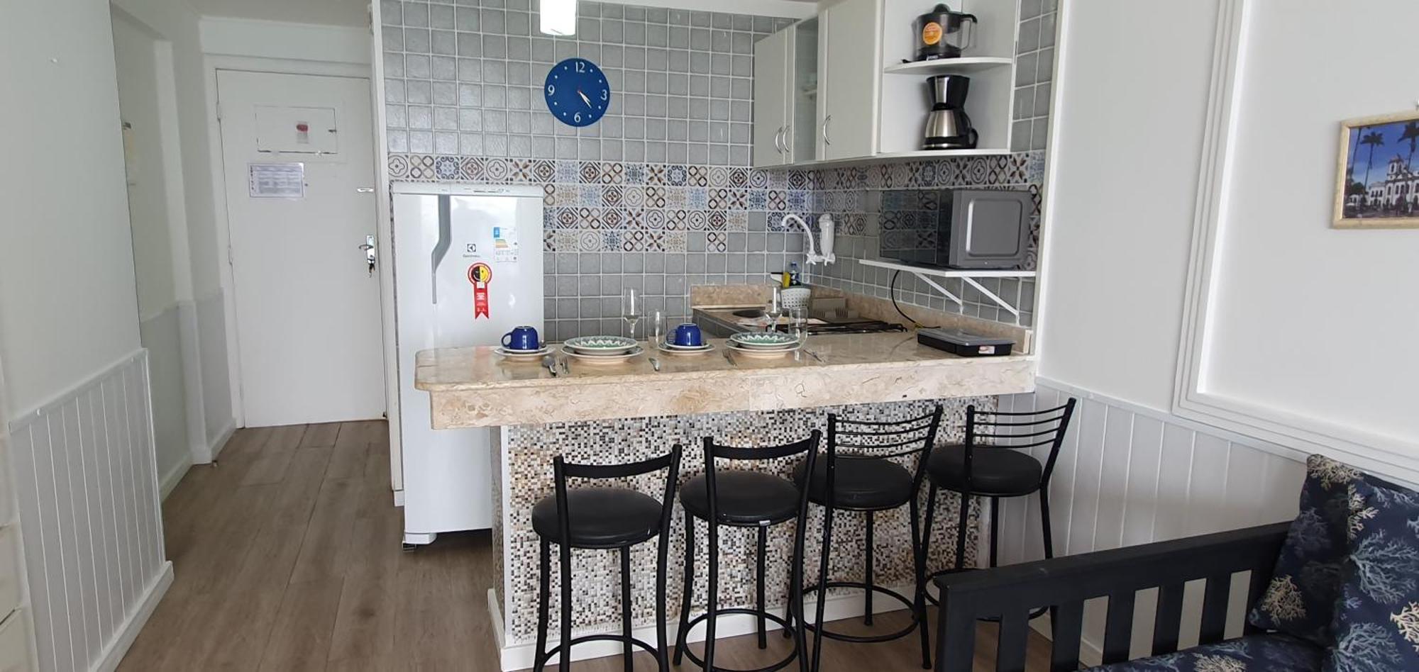 Farol Barra Flat 2*